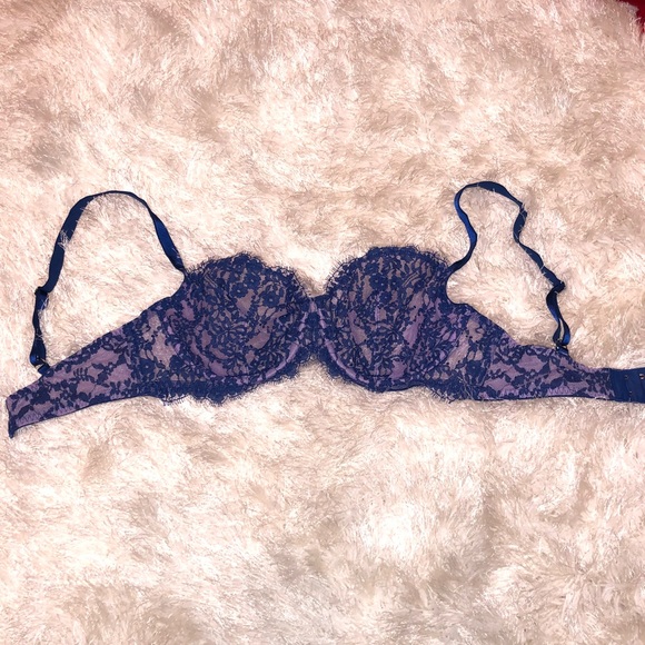 Victoria’s Secret Very Sexy Bra 34d - Picture 2 of 6
